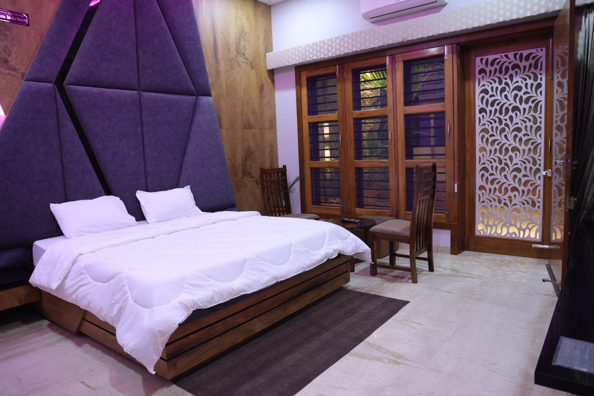 Amritam Palace A Luxury Ac Home Stay Ringas エクステリア 写真